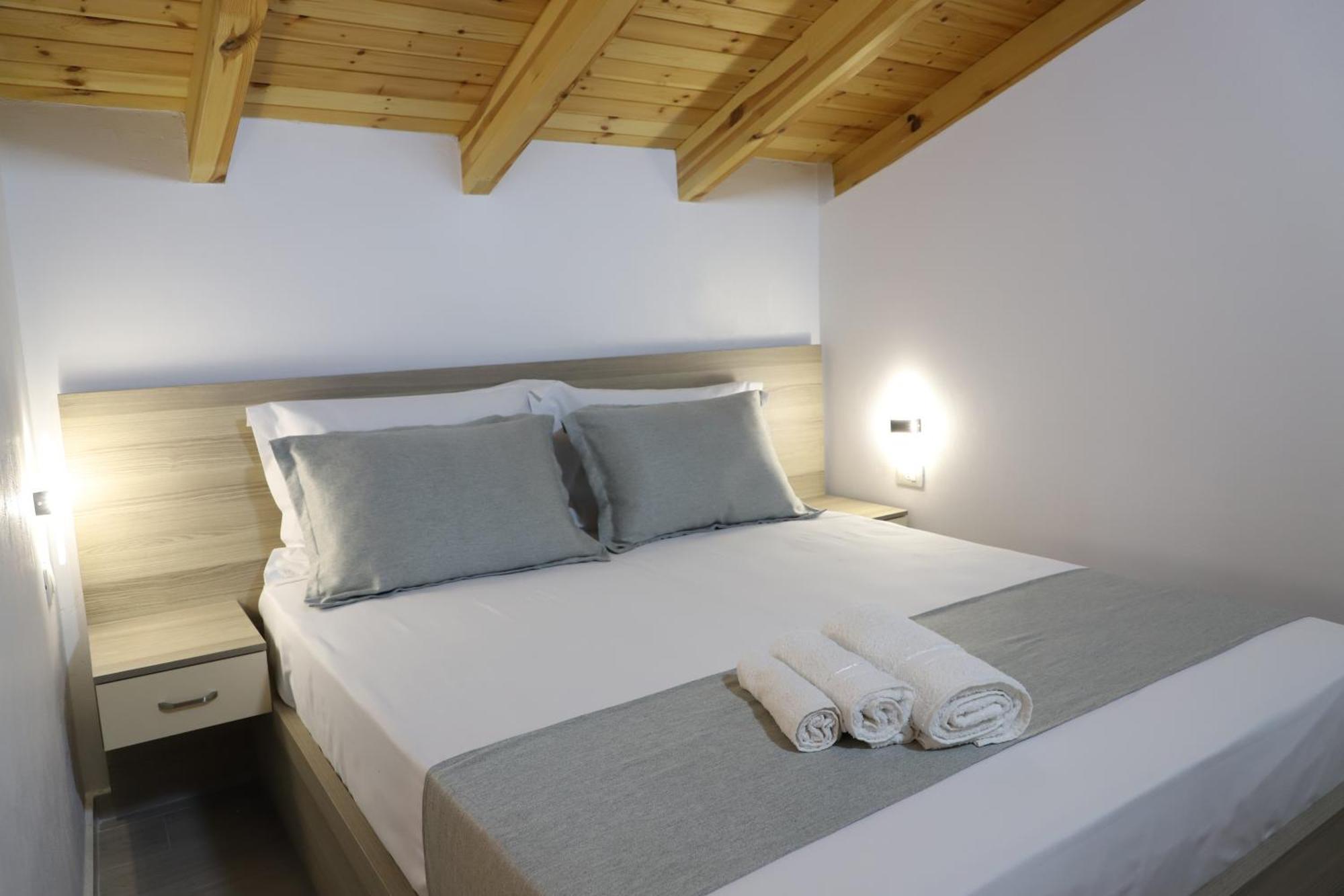 Guesthouse Kazazi Berat Buitenkant foto