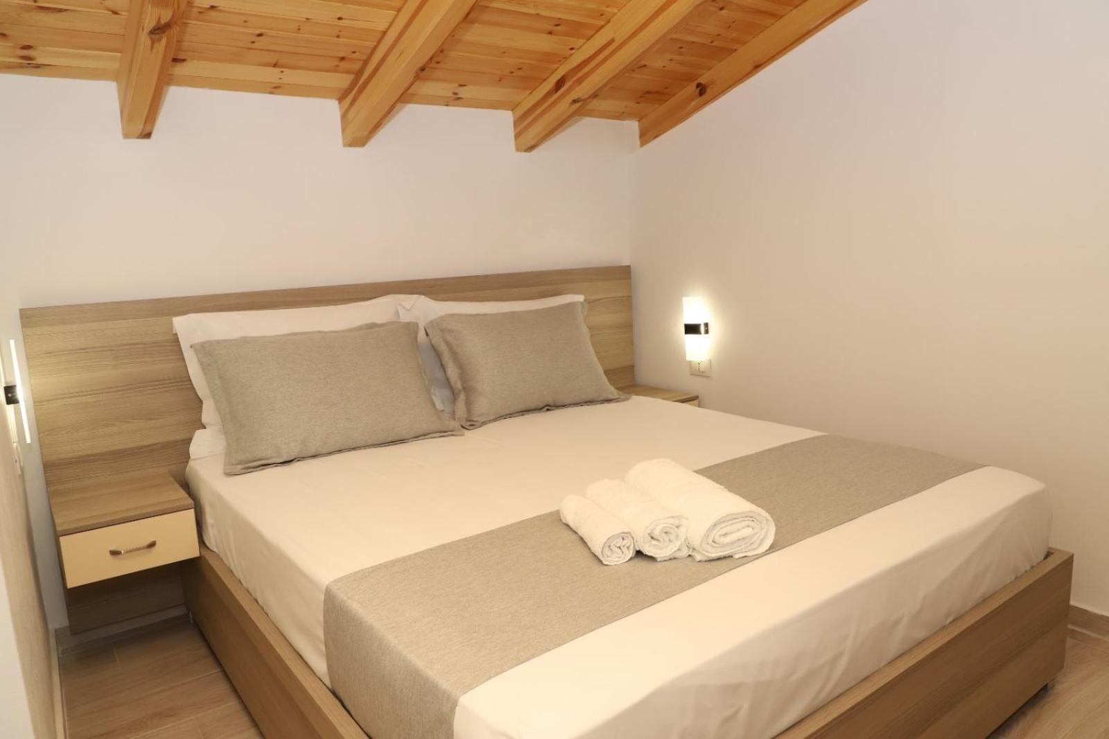 Guesthouse Kazazi Berat Buitenkant foto