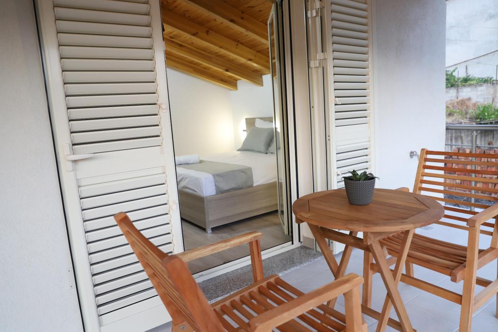Guesthouse Kazazi Berat Buitenkant foto